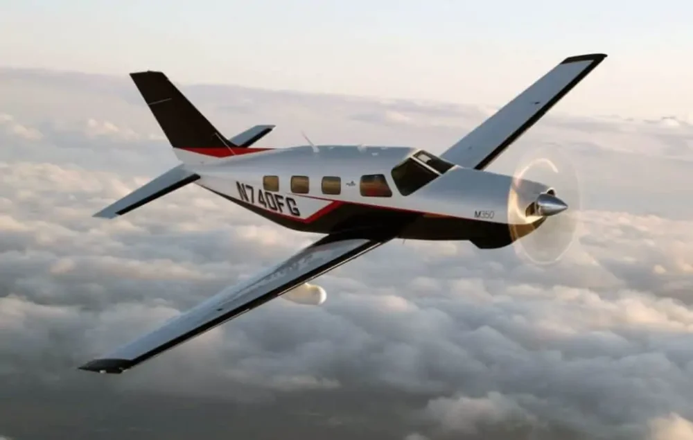 especificaciones del Piper M350