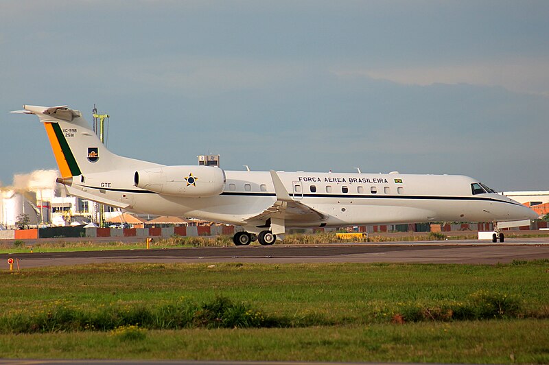 Embraer 135